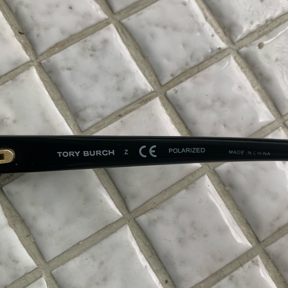 Tory Burch sunglasses - Picture 3 of 7